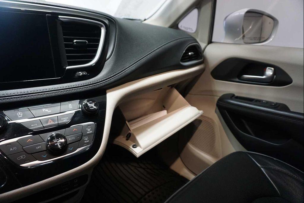 used 2020 Chrysler Pacifica car, priced at $18,955