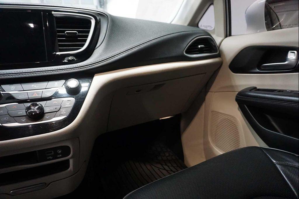 used 2020 Chrysler Pacifica car, priced at $18,955