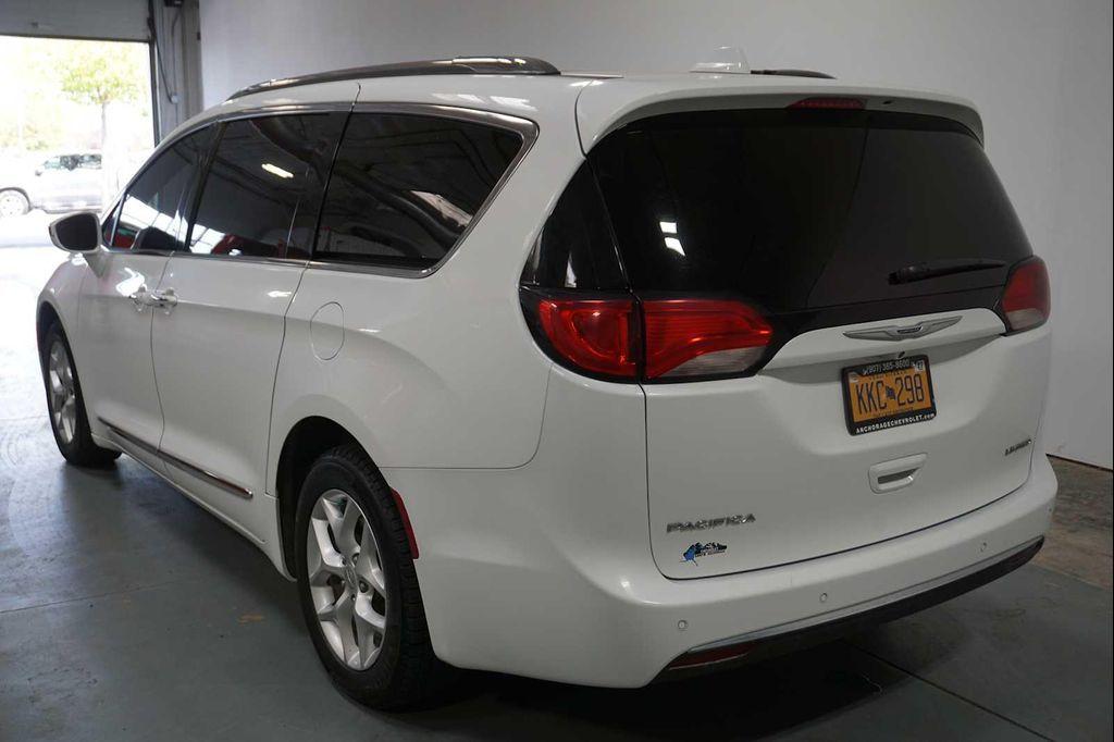 used 2020 Chrysler Pacifica car, priced at $18,955