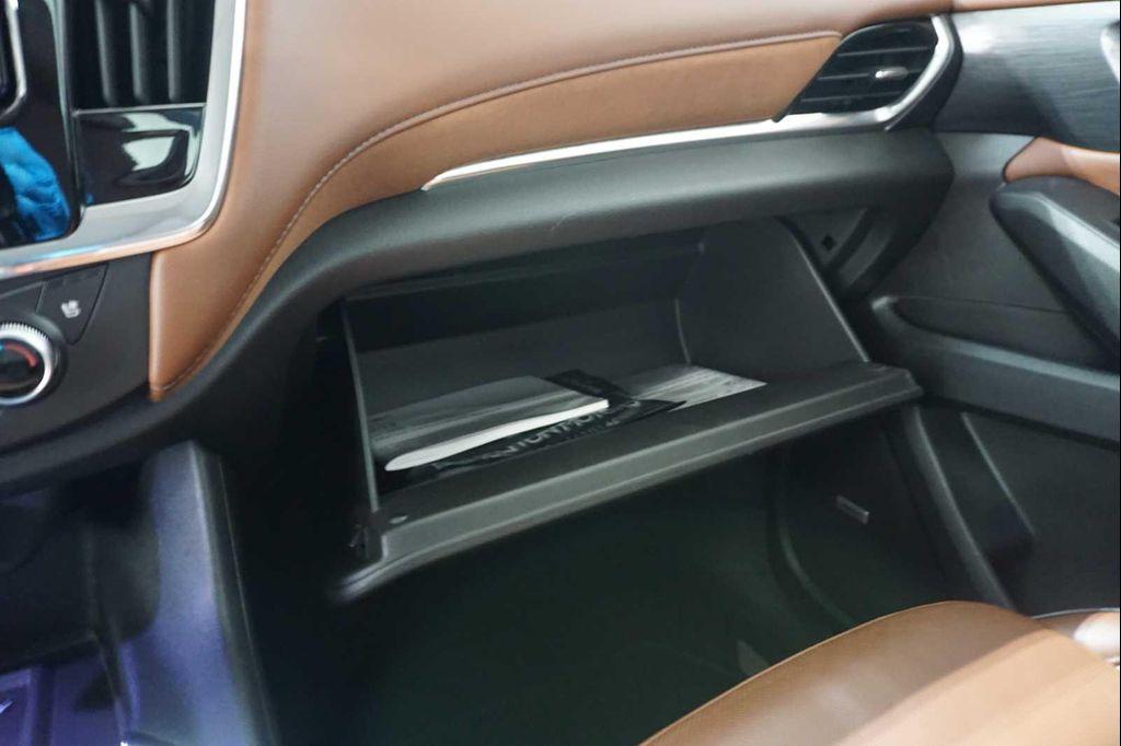 used 2018 Chevrolet Traverse car, priced at $25,999