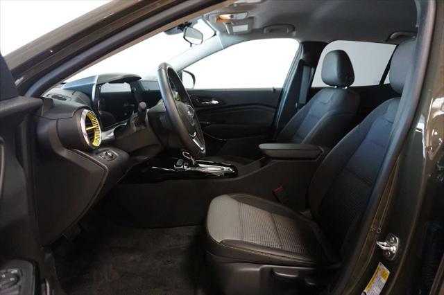 used 2024 Chevrolet Trax car, priced at $23,999