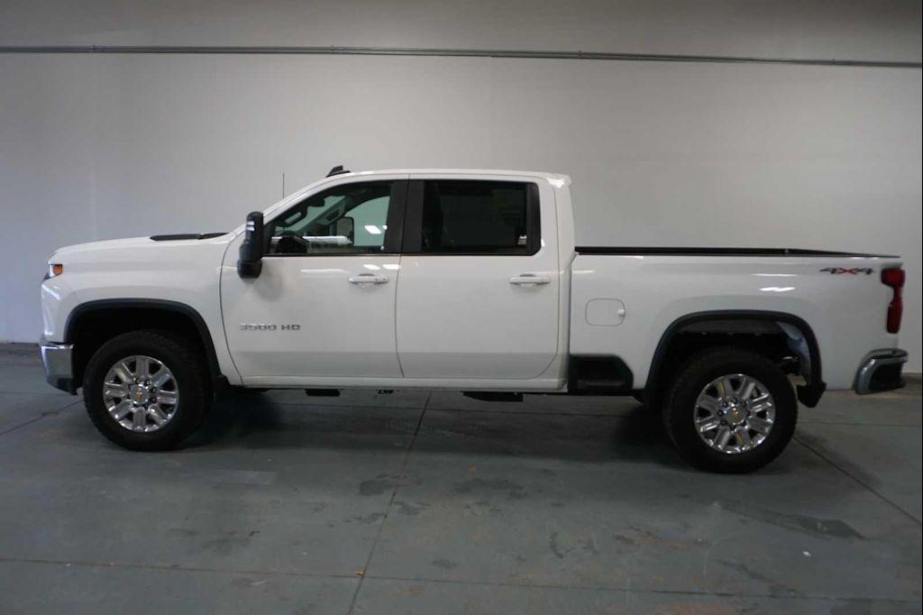 used 2022 Chevrolet Silverado 3500 car