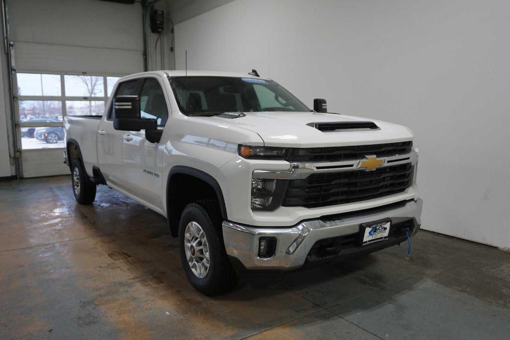 used 2024 Chevrolet Silverado 2500 car, priced at $58,999