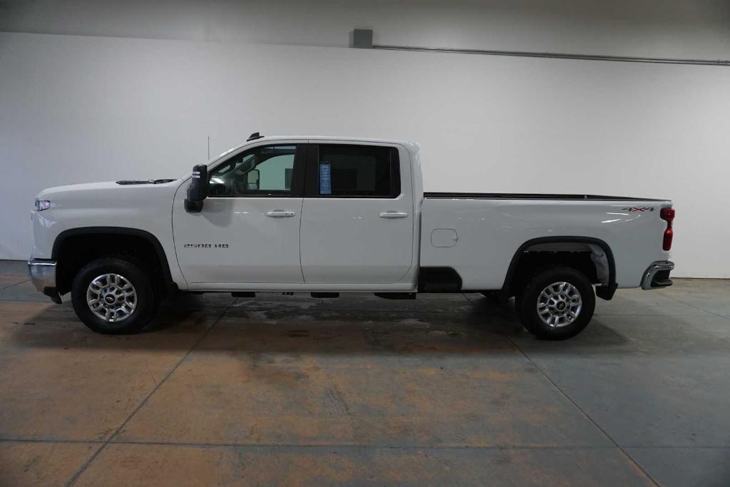 used 2024 Chevrolet Silverado 2500 car, priced at $58,999