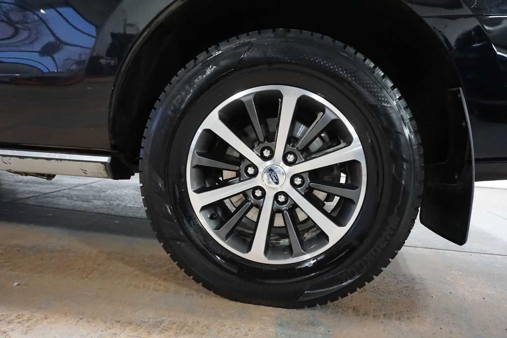 used 2021 Ford Expedition car, priced at $41,999