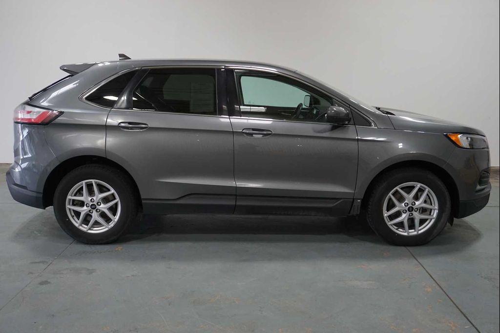 used 2023 Ford Edge car, priced at $20,999