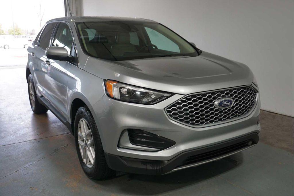 used 2023 Ford Edge car, priced at $20,999