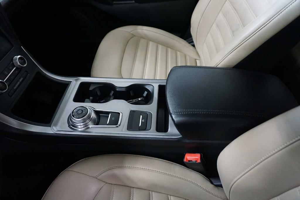 used 2023 Ford Edge car, priced at $21,999