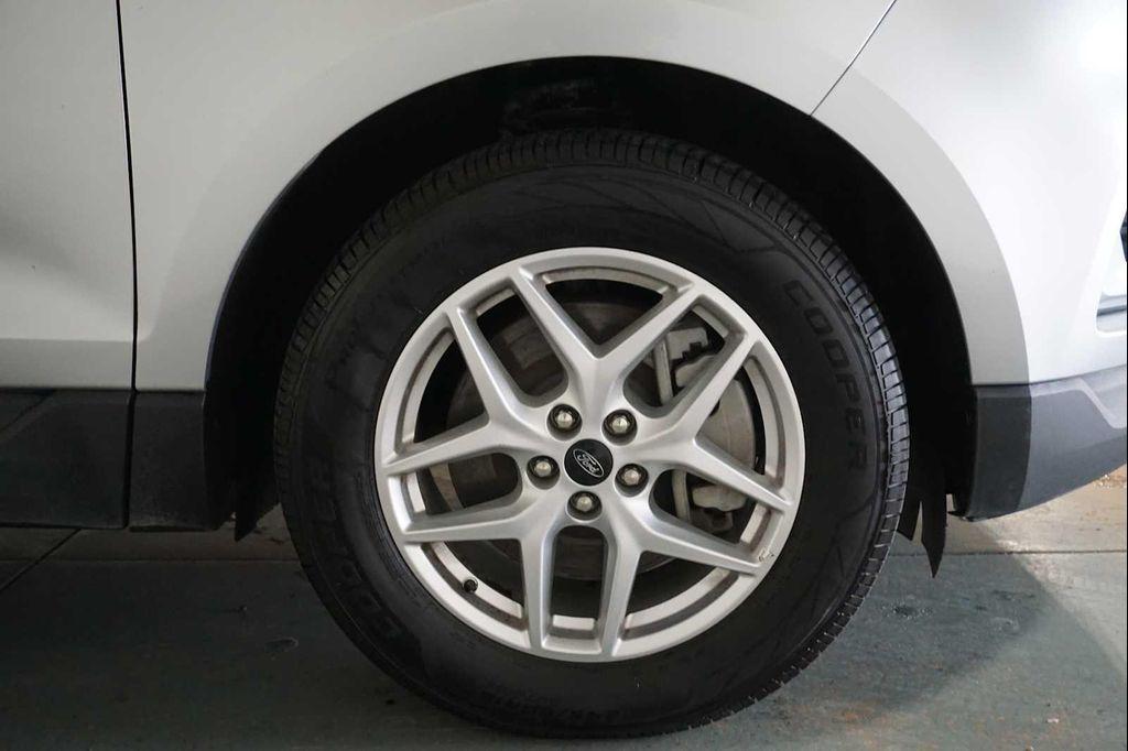 used 2023 Ford Edge car, priced at $20,999