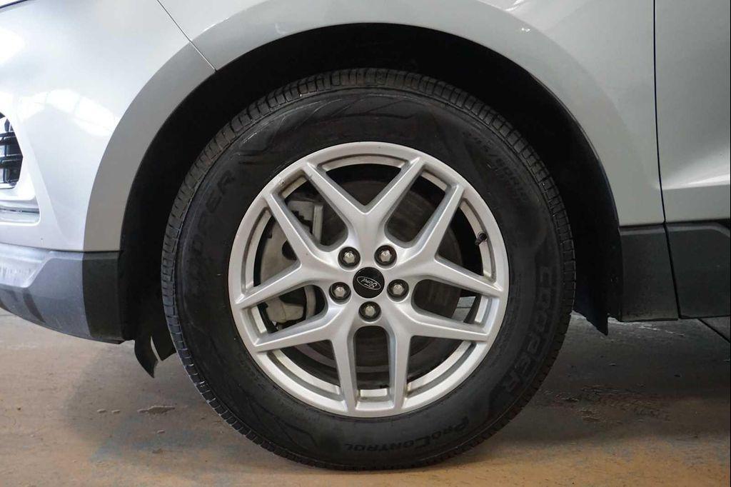 used 2023 Ford Edge car, priced at $20,999