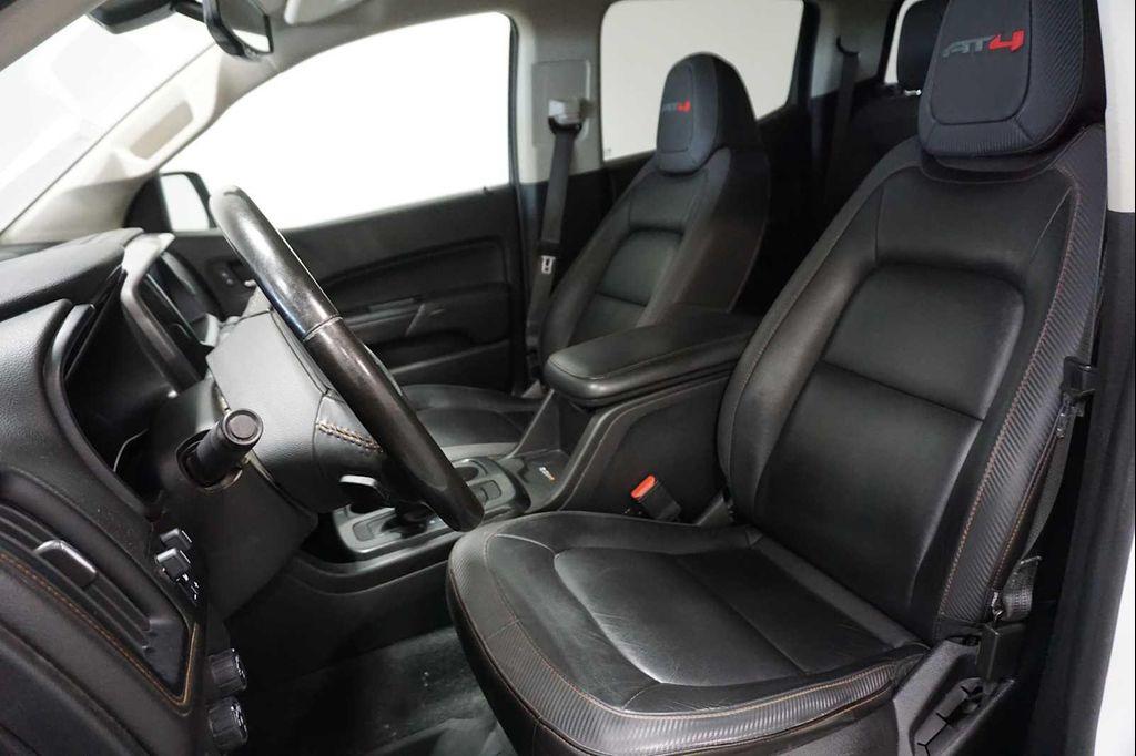 used 2021 GMC Canyon car, priced at $25,999