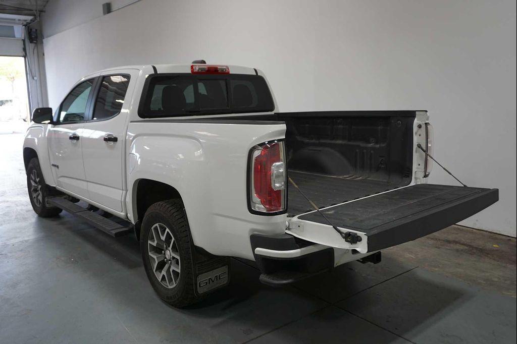 used 2021 GMC Canyon car, priced at $25,999