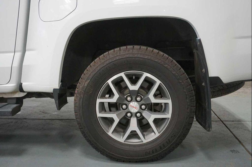used 2021 GMC Canyon car, priced at $25,999
