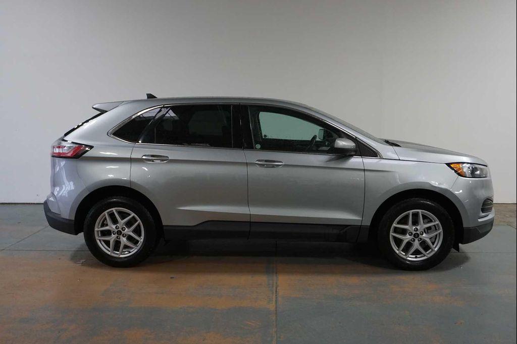 used 2024 Ford Edge car, priced at $26,888