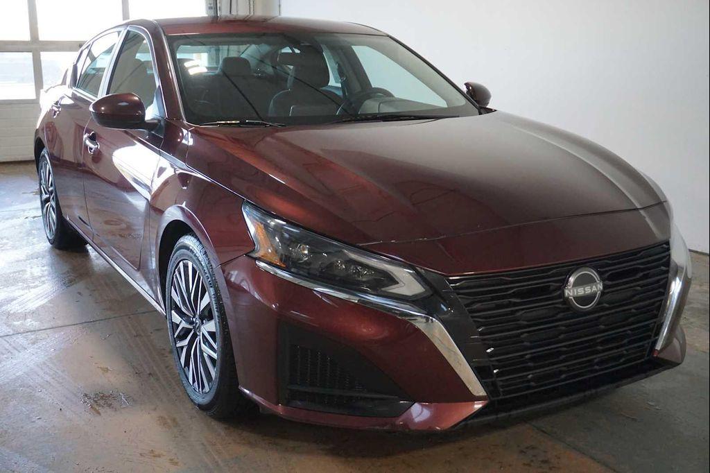 used 2023 Nissan Altima car, priced at $17,900