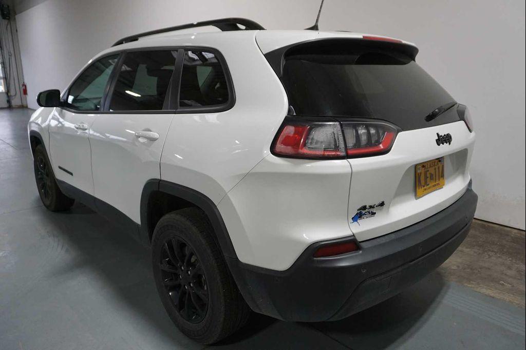 used 2023 Jeep Cherokee car, priced at $23,955