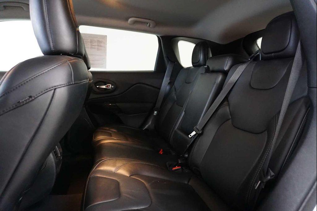 used 2023 Jeep Cherokee car, priced at $23,955