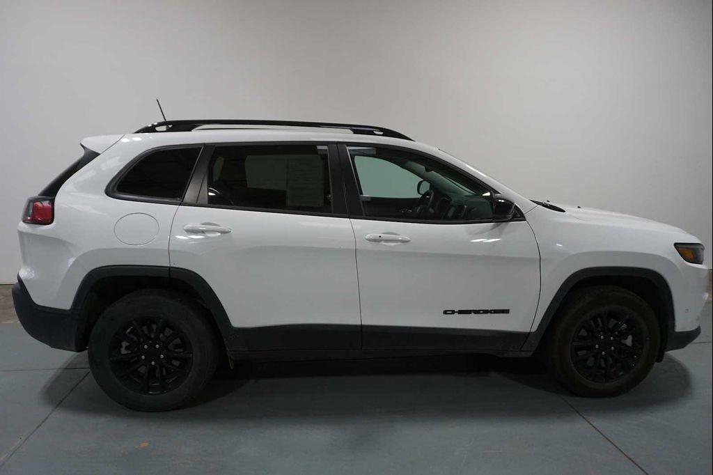 used 2023 Jeep Cherokee car, priced at $23,955