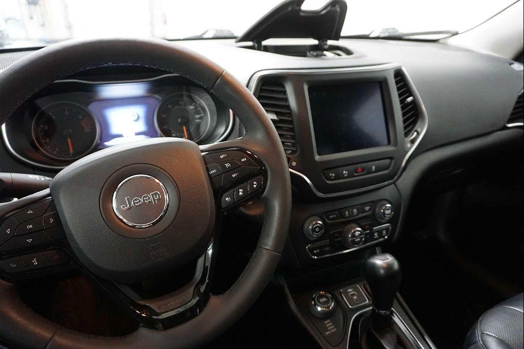 used 2023 Jeep Cherokee car, priced at $23,955