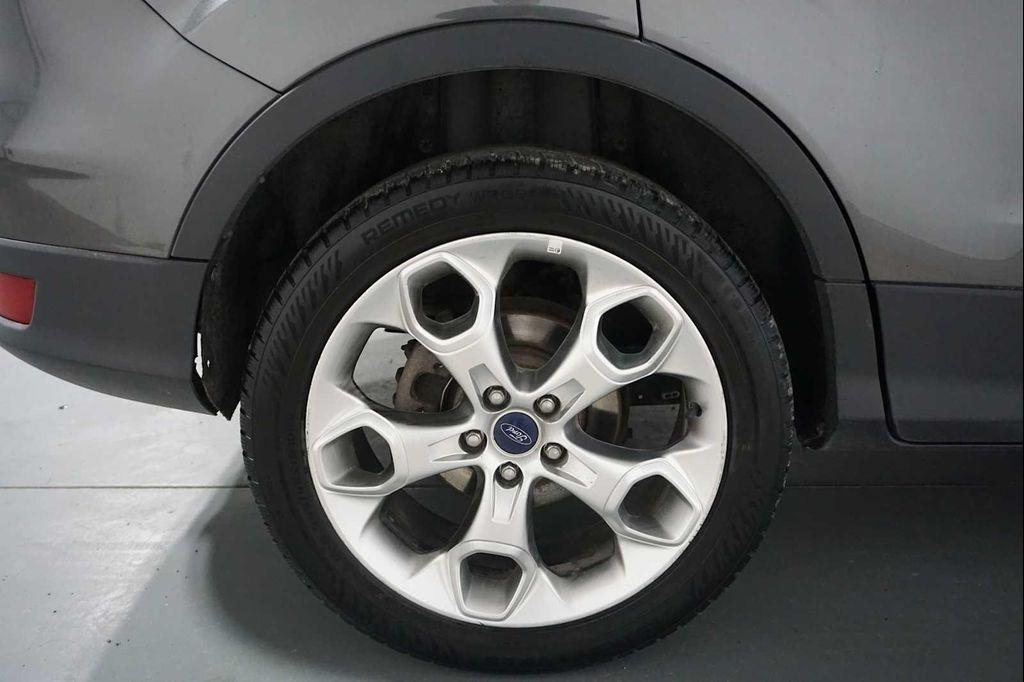 used 2015 Ford Escape car, priced at $12,999