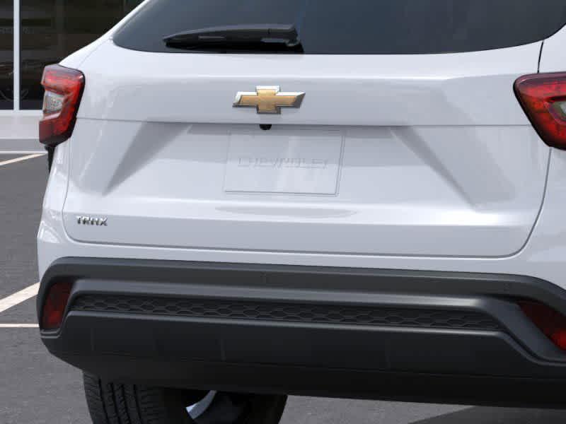 new 2025 Chevrolet Trax car, priced at $23,310