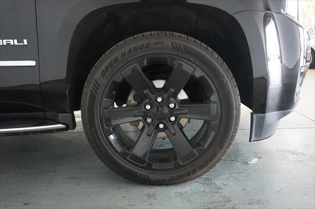used 2019 GMC Yukon car, priced at $41,888