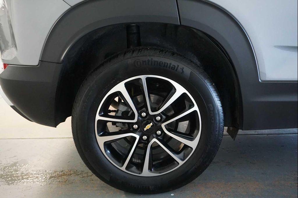 used 2024 Chevrolet TrailBlazer car, priced at $28,999