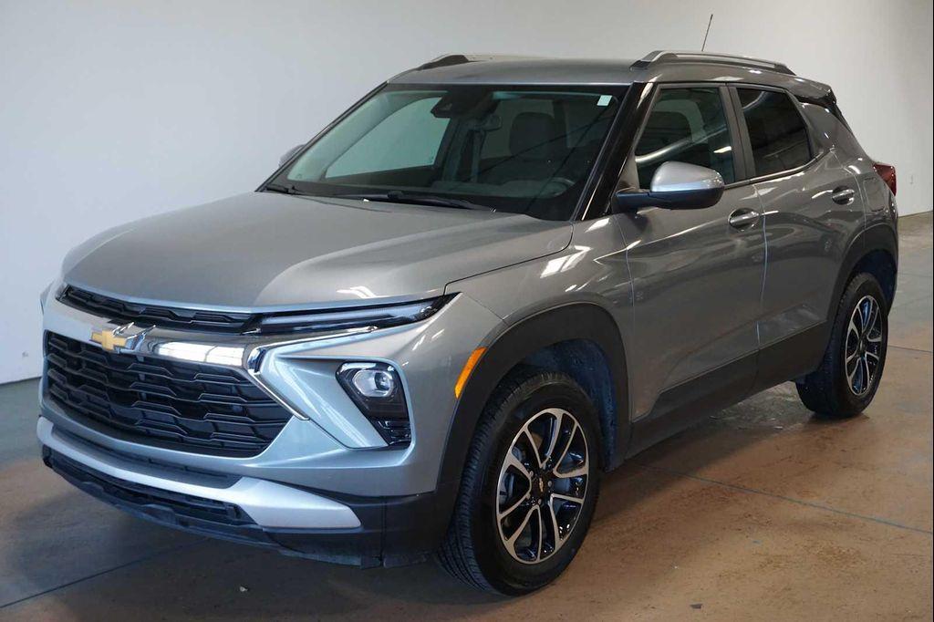 used 2024 Chevrolet TrailBlazer car, priced at $28,999