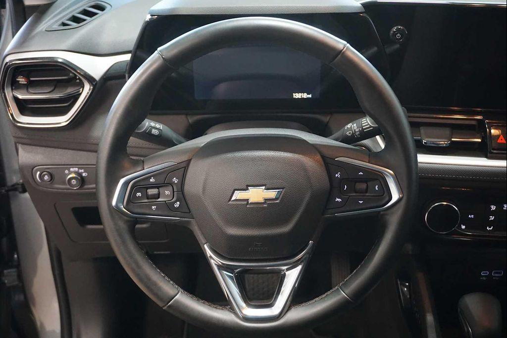 used 2024 Chevrolet TrailBlazer car, priced at $28,999