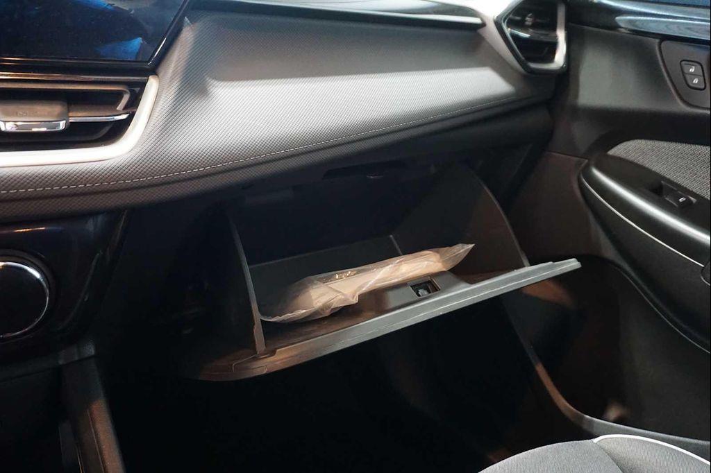 used 2024 Chevrolet TrailBlazer car, priced at $28,999