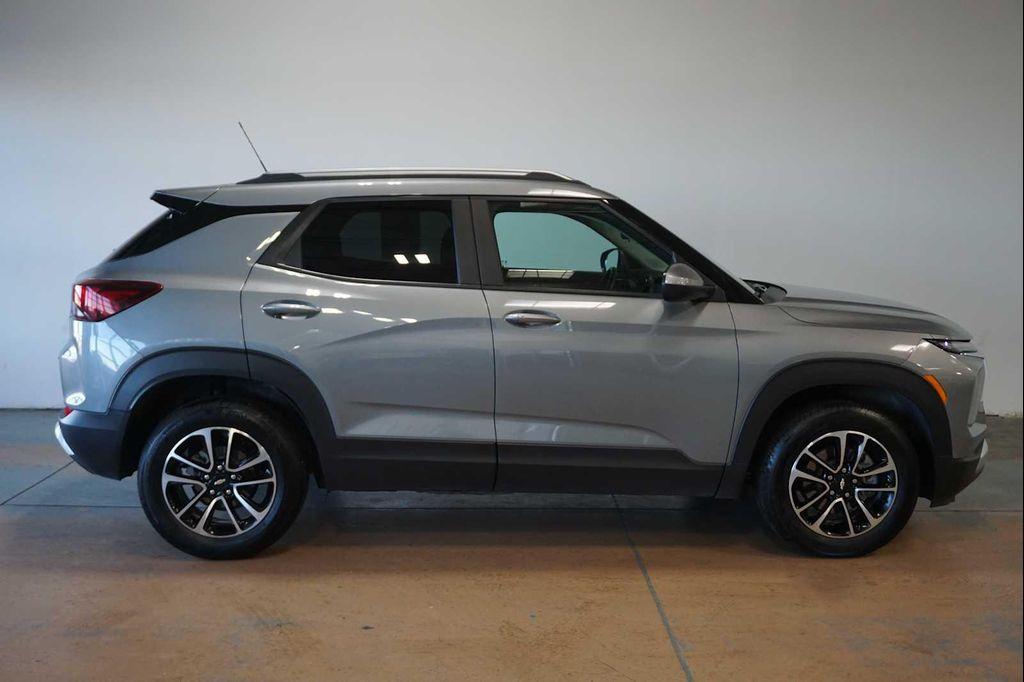 used 2024 Chevrolet TrailBlazer car, priced at $28,999