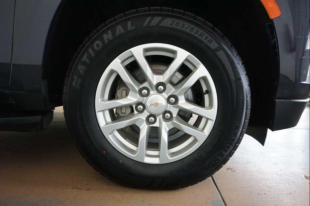 used 2023 Chevrolet Suburban car, priced at $46,888