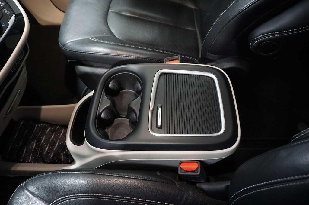 used 2022 Chrysler Pacifica car, priced at $22,999