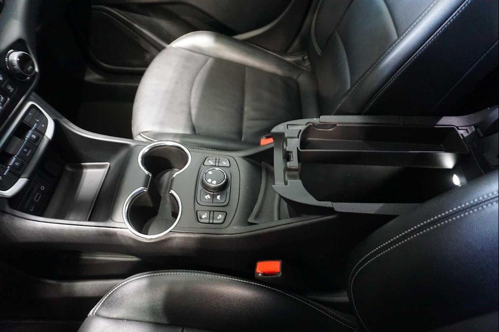 used 2024 GMC Terrain car, priced at $24,999