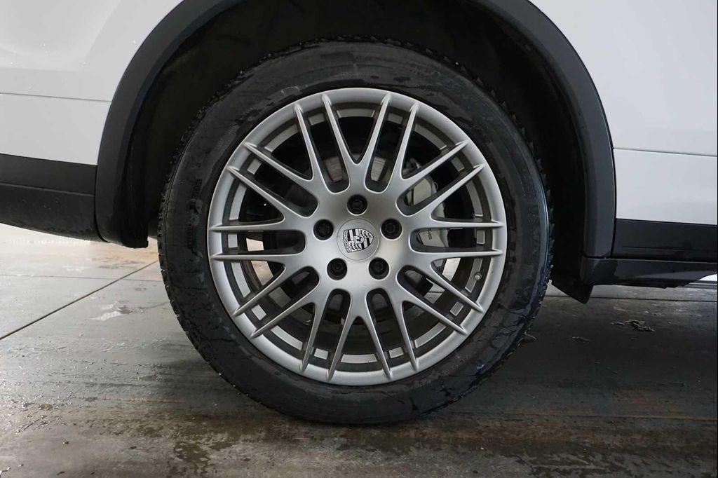 used 2016 Porsche Cayenne car, priced at $23,888