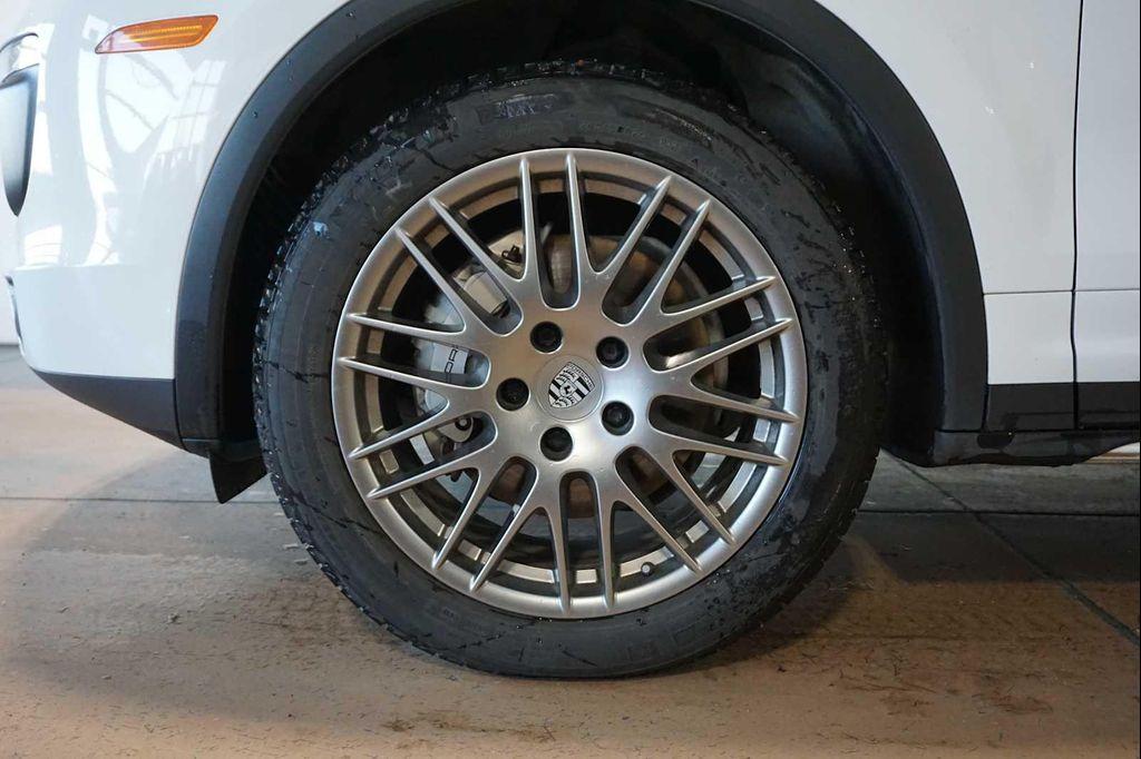 used 2016 Porsche Cayenne car, priced at $23,888