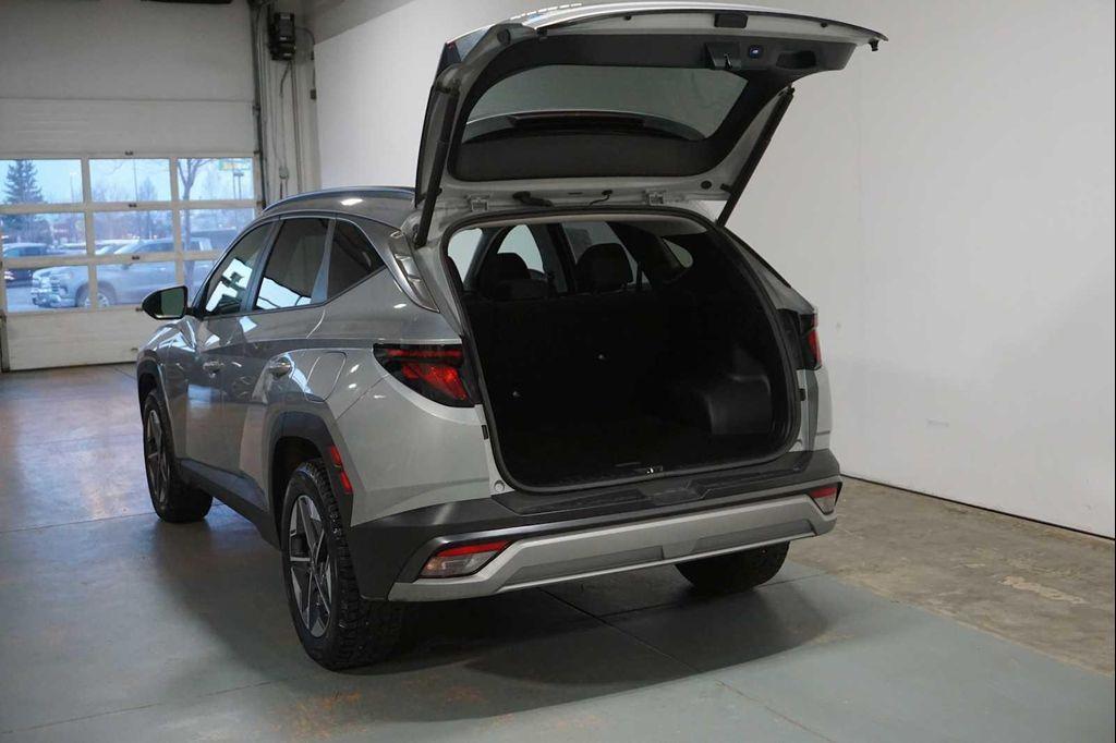 used 2025 Hyundai Tucson car, priced at $26,888