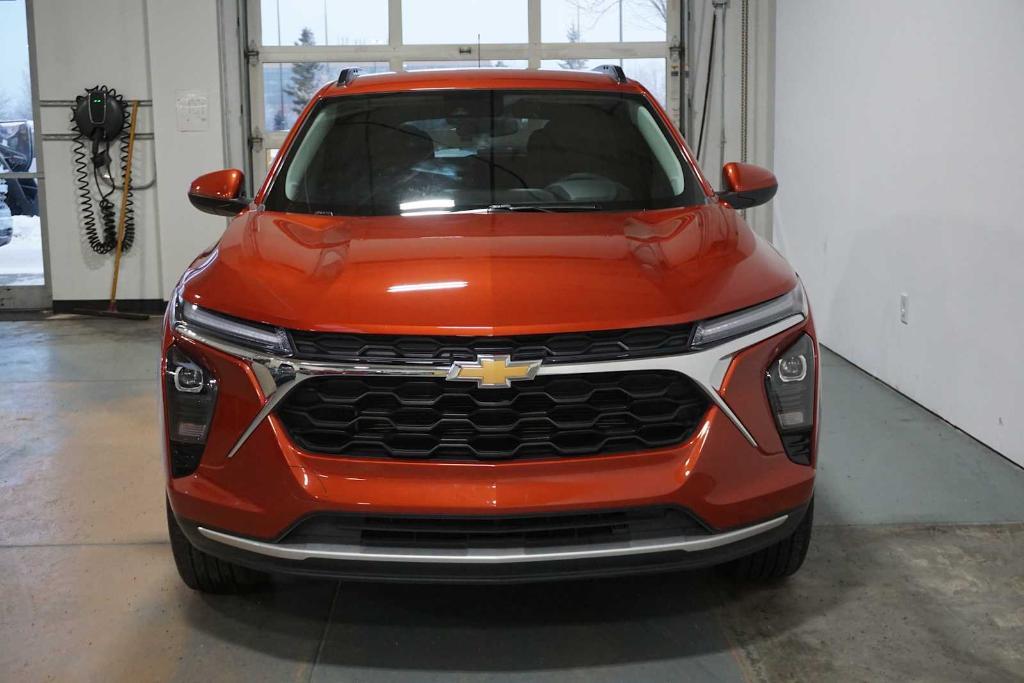 used 2024 Chevrolet Trax car, priced at $25,989