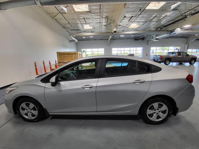 used 2018 Chevrolet Cruze car, priced at $9,999