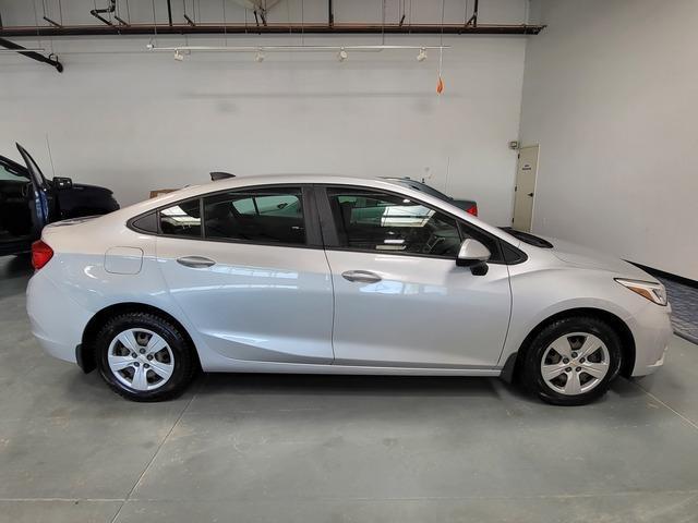 used 2018 Chevrolet Cruze car, priced at $9,999