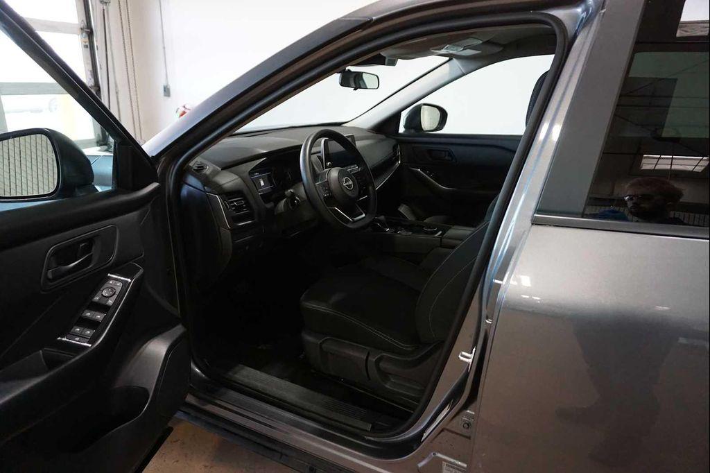 used 2024 Nissan Rogue car, priced at $21,888