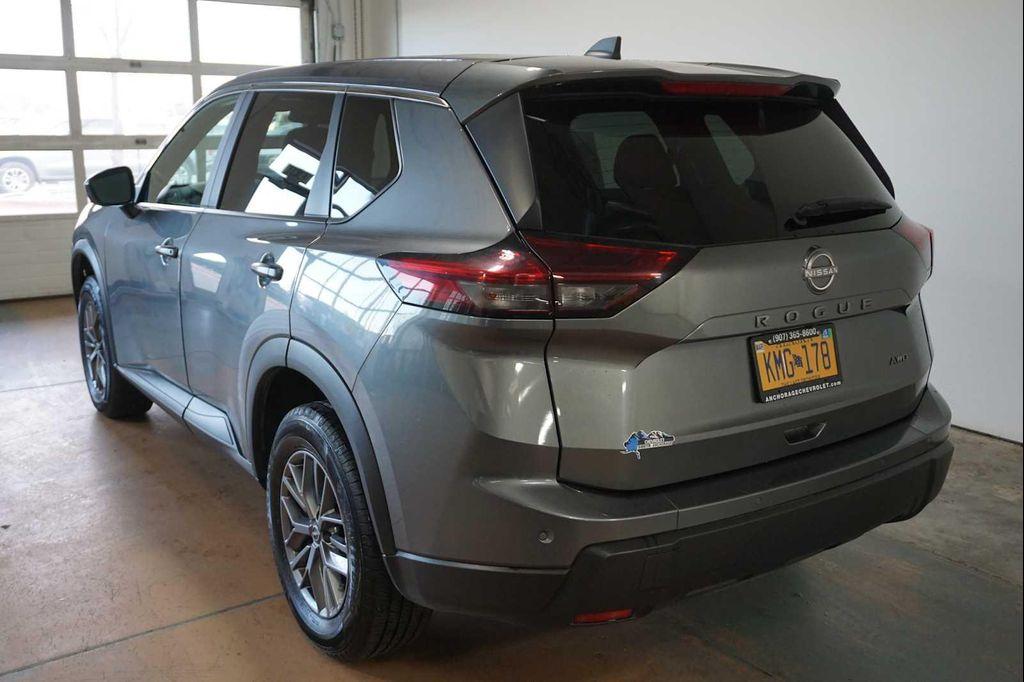 used 2024 Nissan Rogue car, priced at $21,888