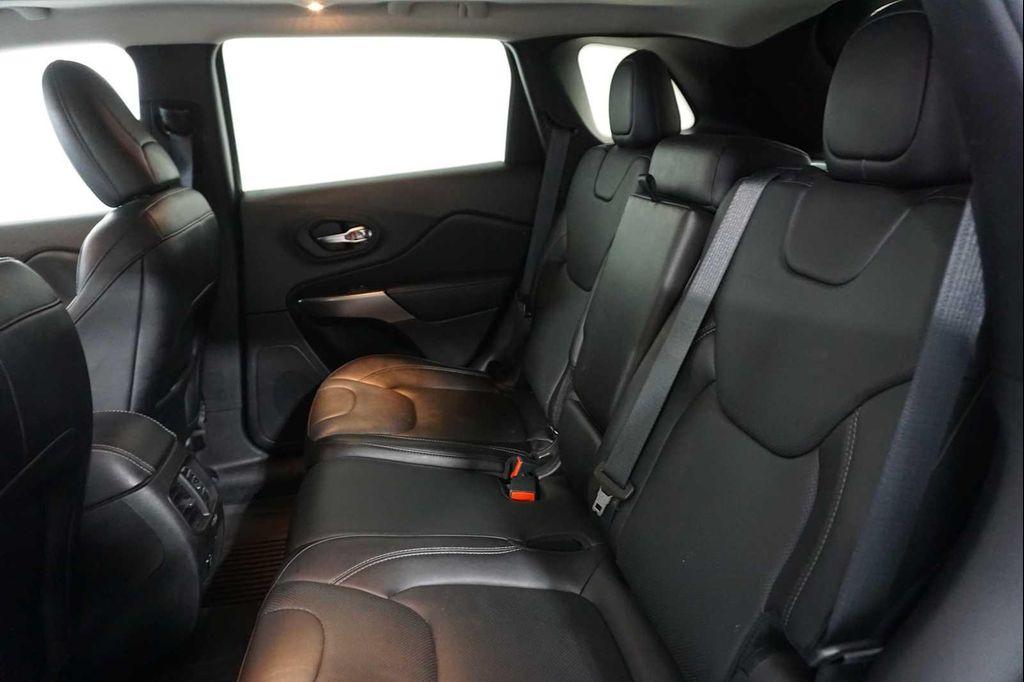 used 2022 Jeep Cherokee car, priced at $24,955