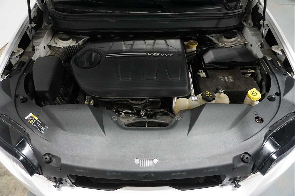 used 2022 Jeep Cherokee car, priced at $24,955