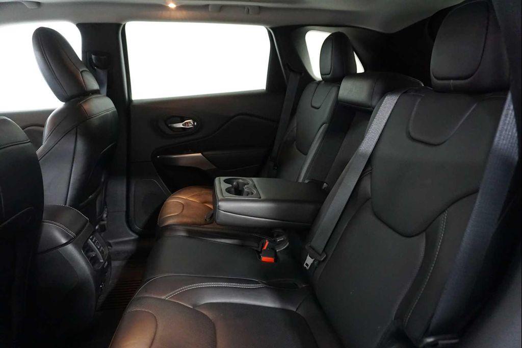 used 2022 Jeep Cherokee car, priced at $24,955