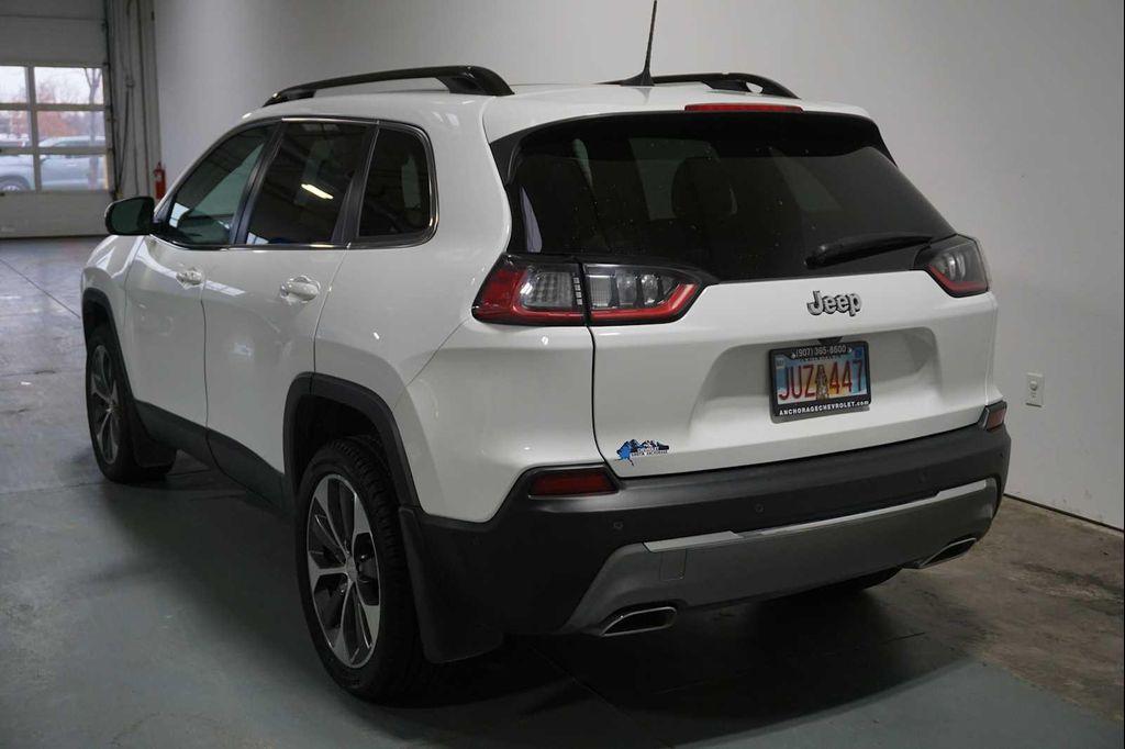 used 2022 Jeep Cherokee car, priced at $24,955