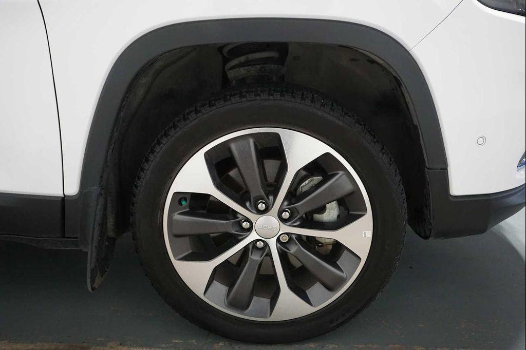 used 2022 Jeep Cherokee car, priced at $24,955