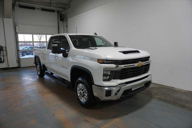 used 2024 Chevrolet Silverado 2500 car, priced at $56,999