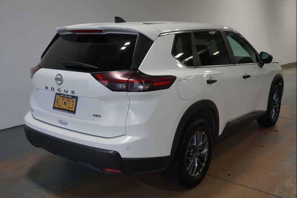 used 2024 Nissan Rogue car, priced at $21,888