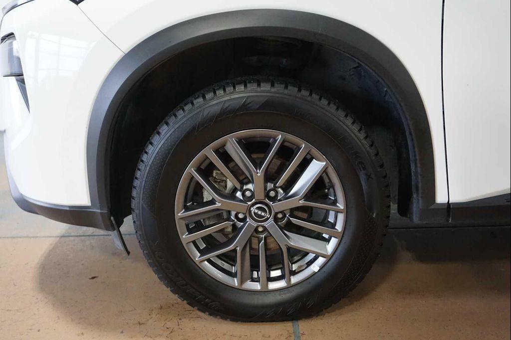 used 2024 Nissan Rogue car, priced at $21,888